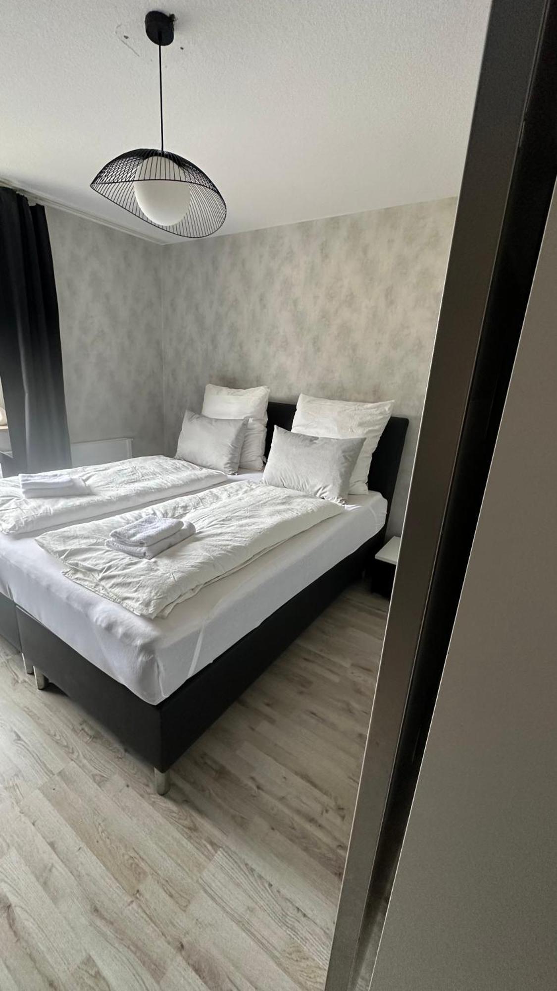 Fewo Am Deich 1 Zentral Mit Stadtblick Und Kontaktloser Check In Bremerhaven Kültér fotó