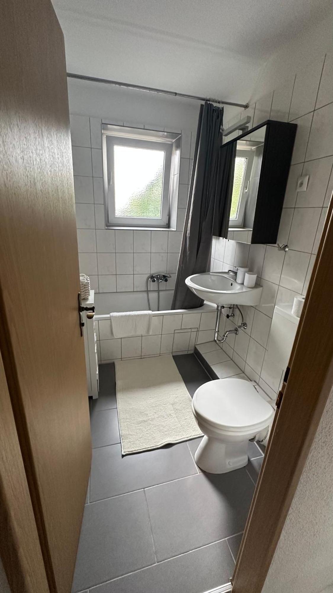 Fewo Am Deich 1 Zentral Mit Stadtblick Und Kontaktloser Check In Bremerhaven Kültér fotó